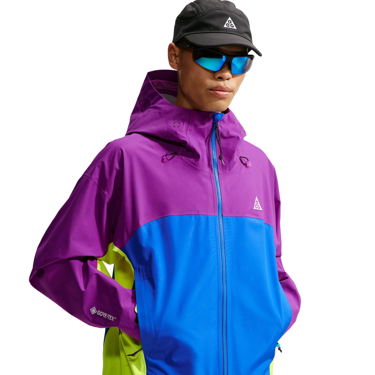 Nike ACG "Misery Ridge" Storm-FIT ADV GORE-TEX Jacket Bold Berry/Hyper Royal/St Wht IM4241-505