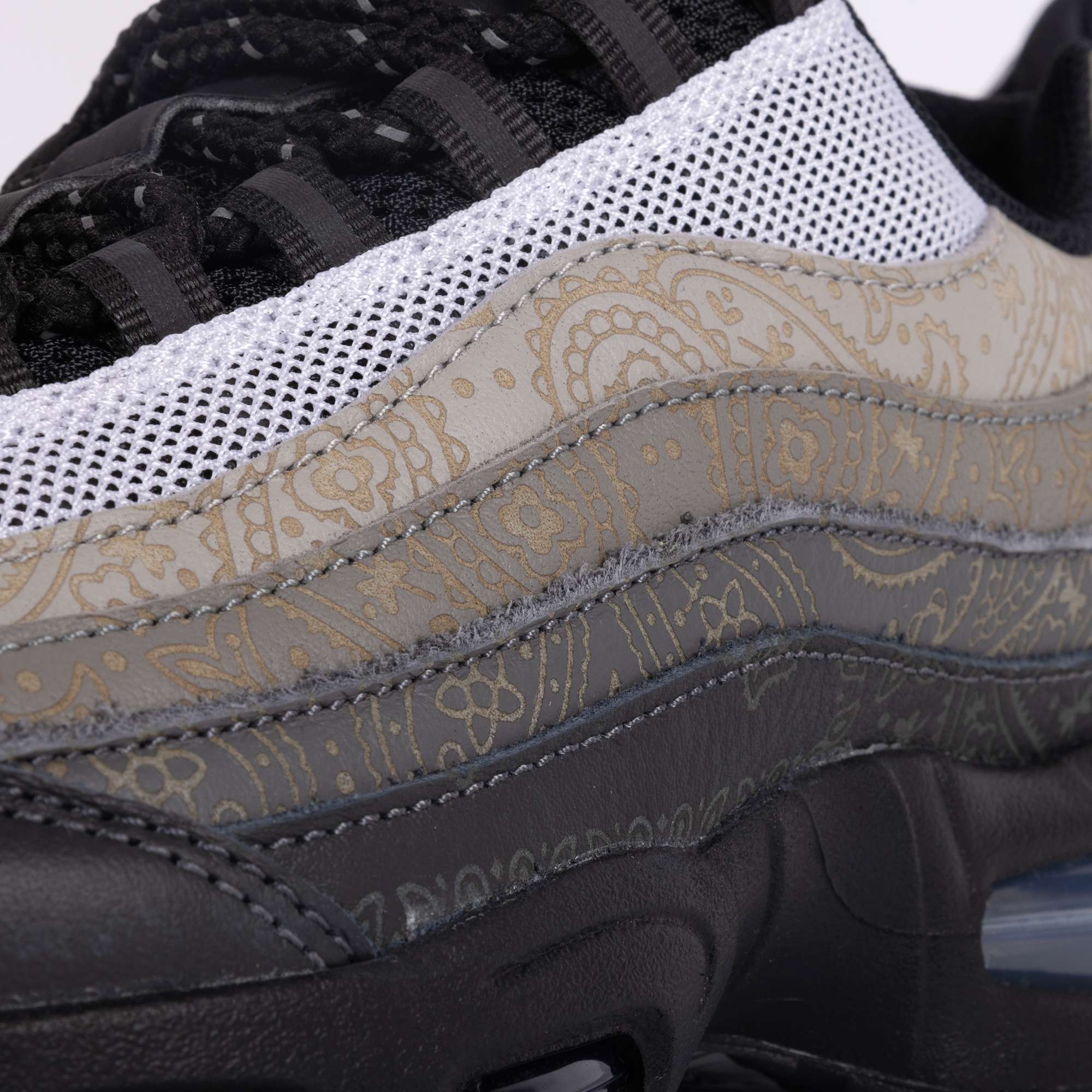Nike Air Max 95 Big Bubble SP LTR White/Black/Lt Graphite/Lt Charcoal IR0802-100