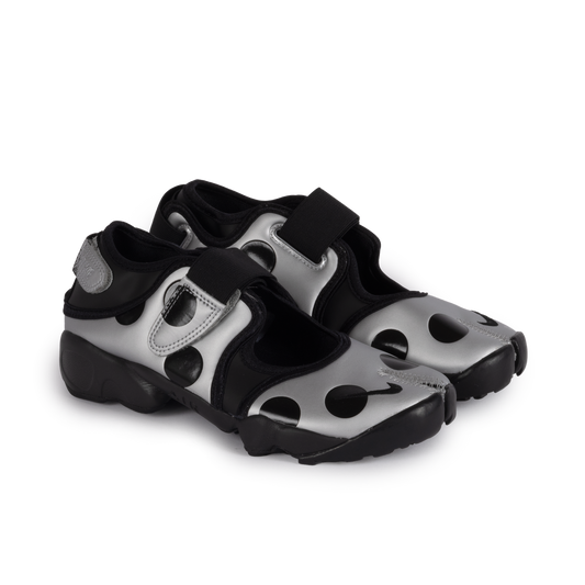 Nike Women's Air Rift Dot Black/Black/Metallic Silver IR1226-001