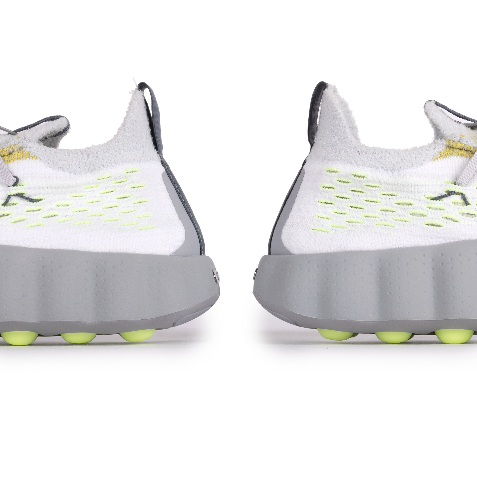 Nike Mind 002 FK QS White/Dark Grey/Pure Platinum/Wolf Grey IR2176-100