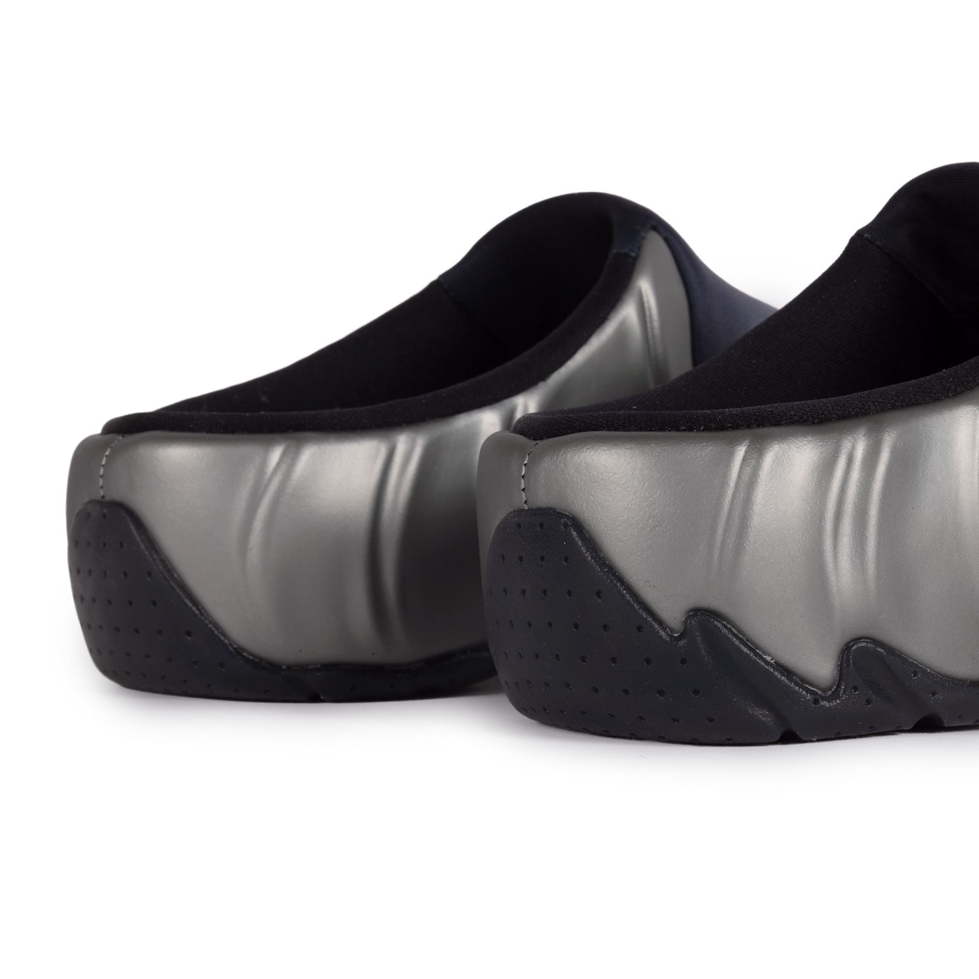 Nike Clogposite Mtlc Dark Grey/Black/Metallic Silver IR5919-044