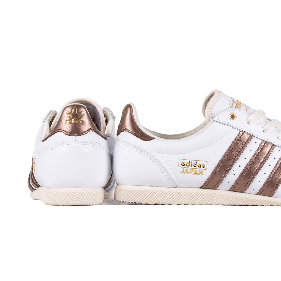adidas Women's Japan Ftwwht/Prebrn/Crewht JQ9025