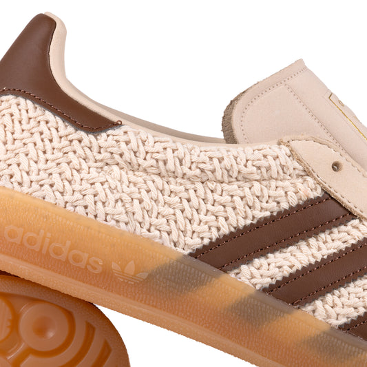 adidas Women's Gazelle Indoor Sanstr/Prebrn/Gum3 JS1418