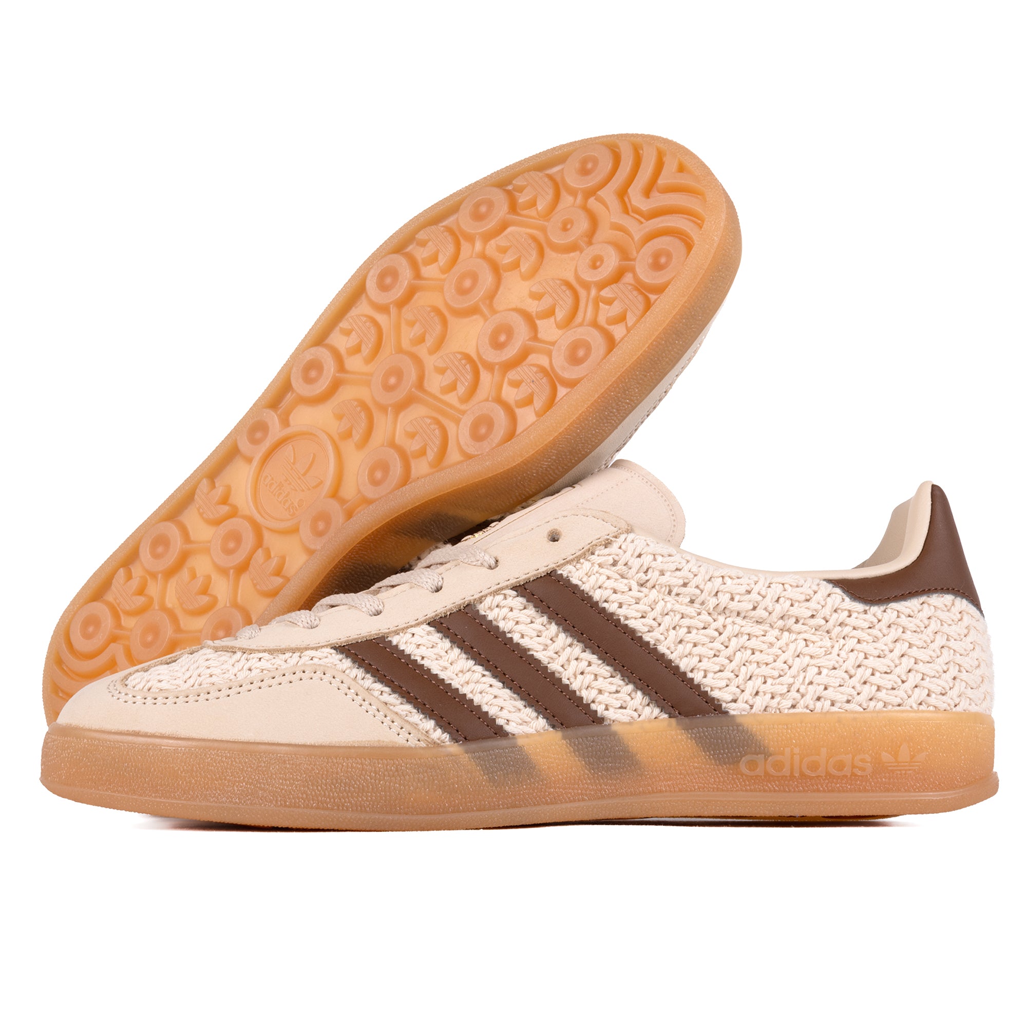 adidas Women's Gazelle Indoor Sanstr/Prebrn/Gum3 JS1418