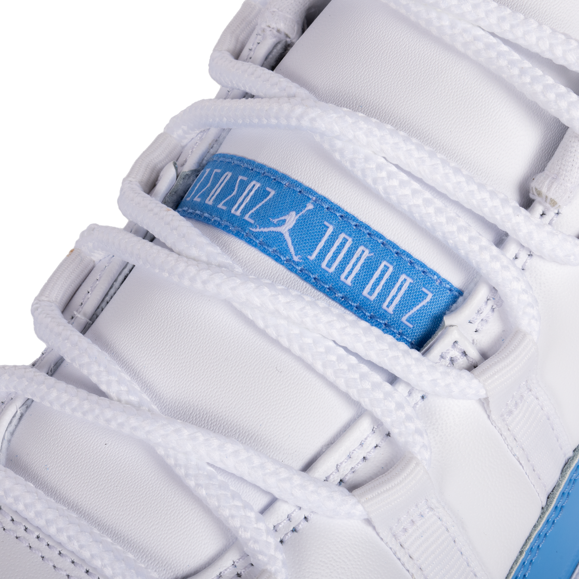 Nike Air Jordan 11 Retro Low "University Blue" White/University Blue/Black FV5104-100