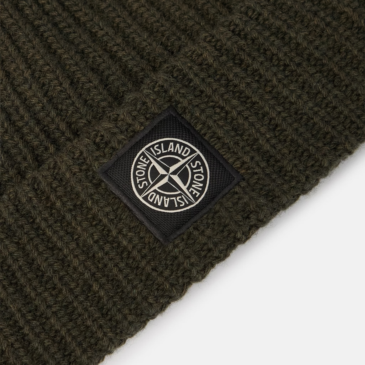 Stone Island Beanie N100012 V0M5G Military Green Melange