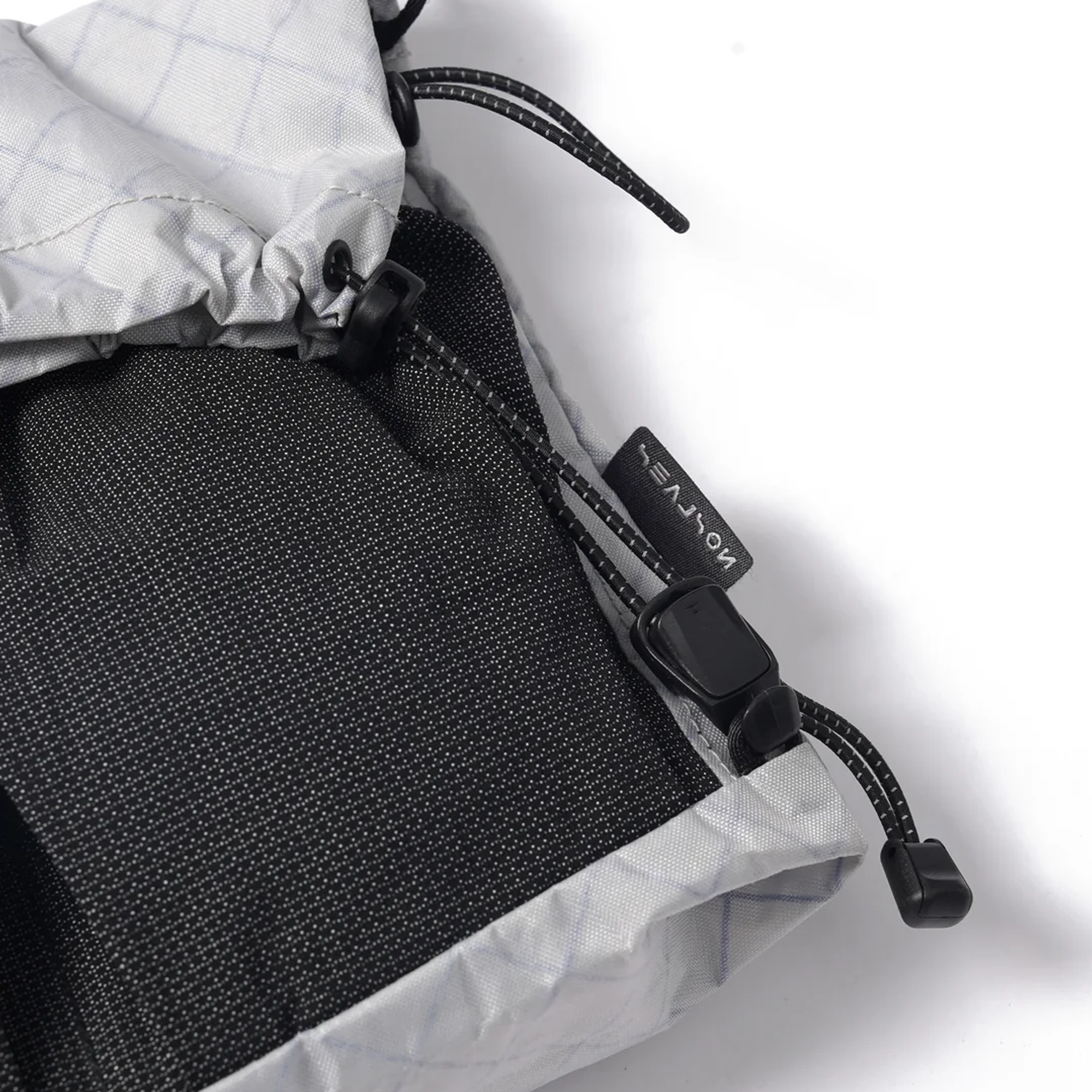 Sealson 2-Way Crossbody Bag H2 Silver Bullet