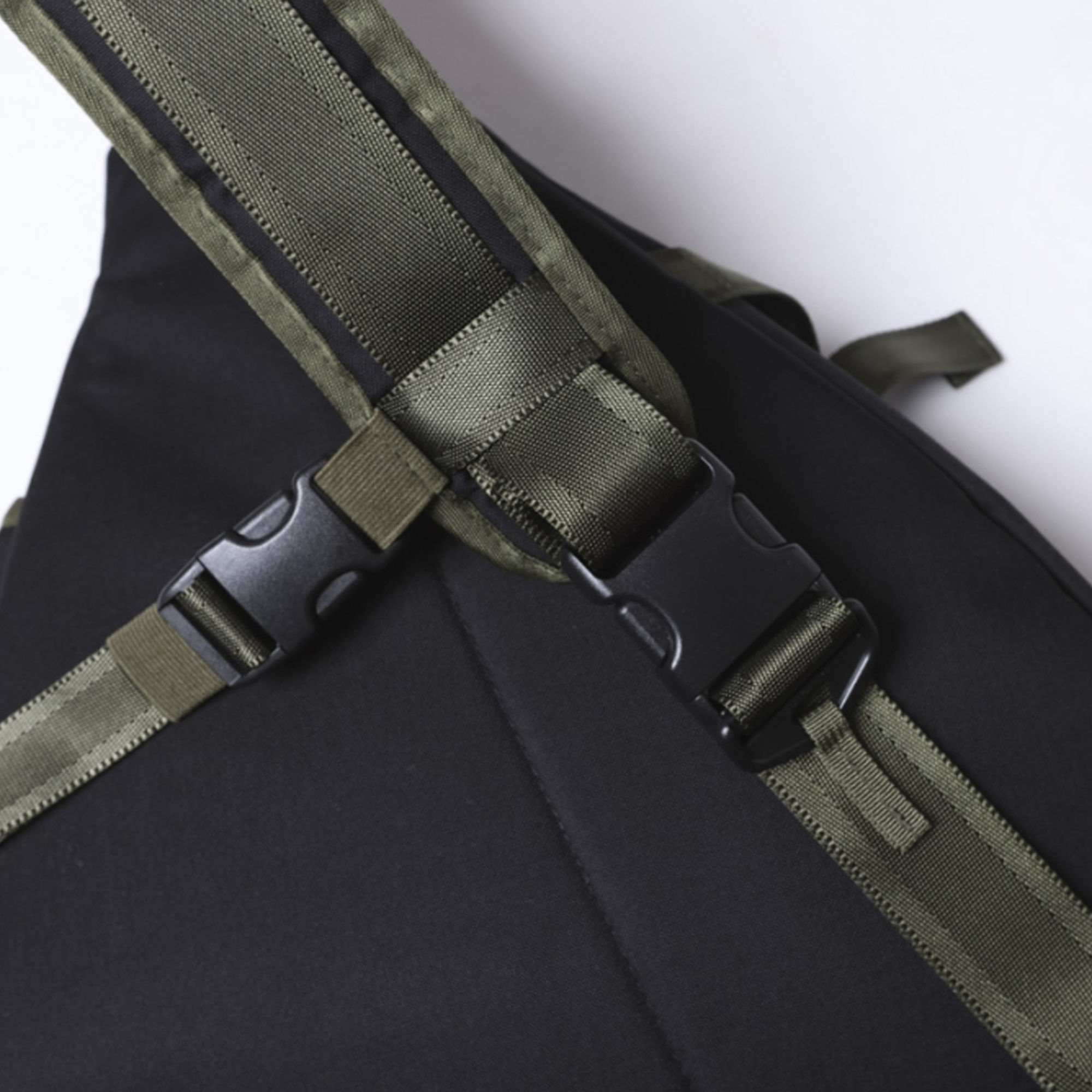 Liberaiders PX  Tactical One Shoulder Bag Black/Olive