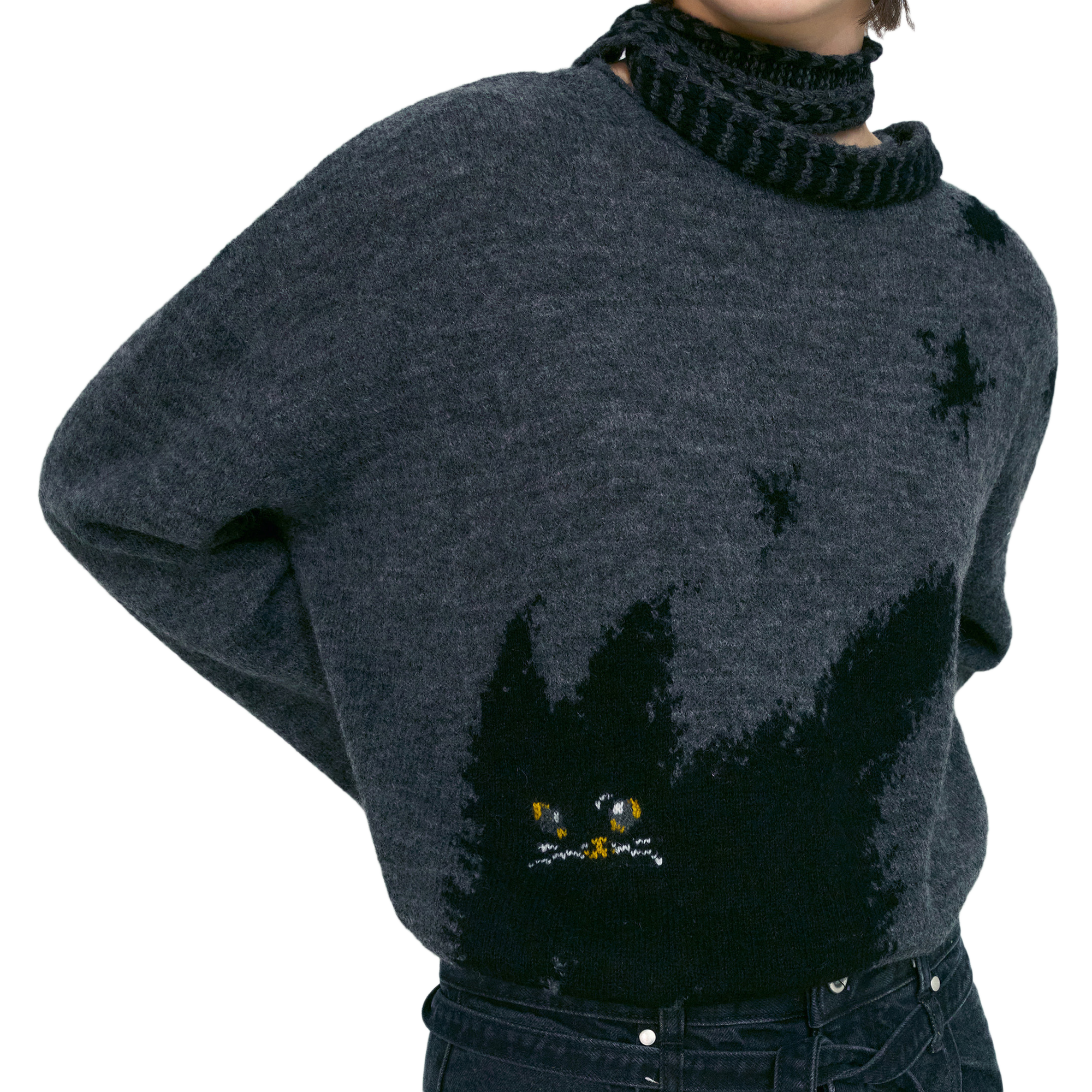 Low Classic x Uou Cute Dandelion Cat Knit Charcoal