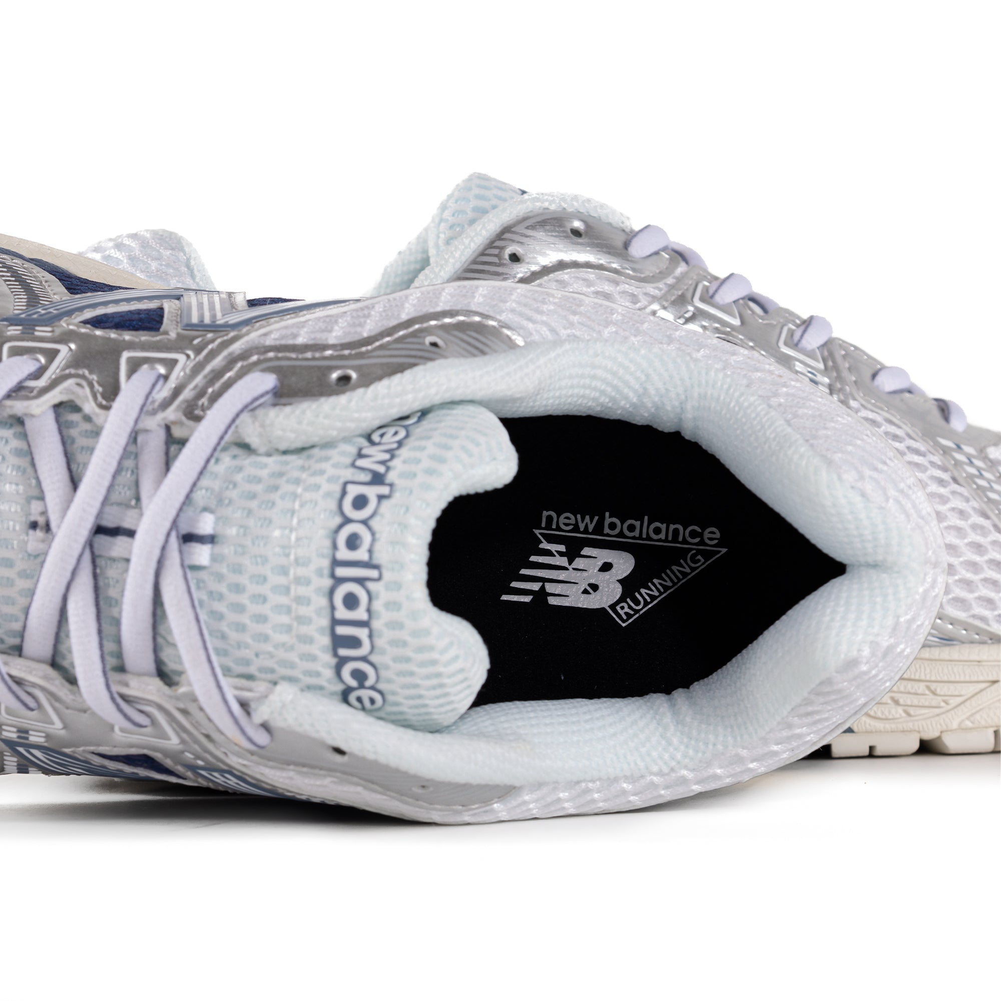 New Balance 860 ML860GG2