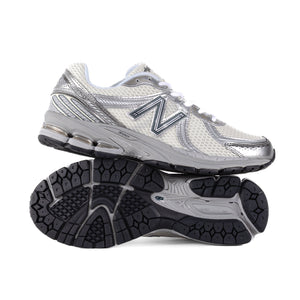 New Balance 860 ML860GO2