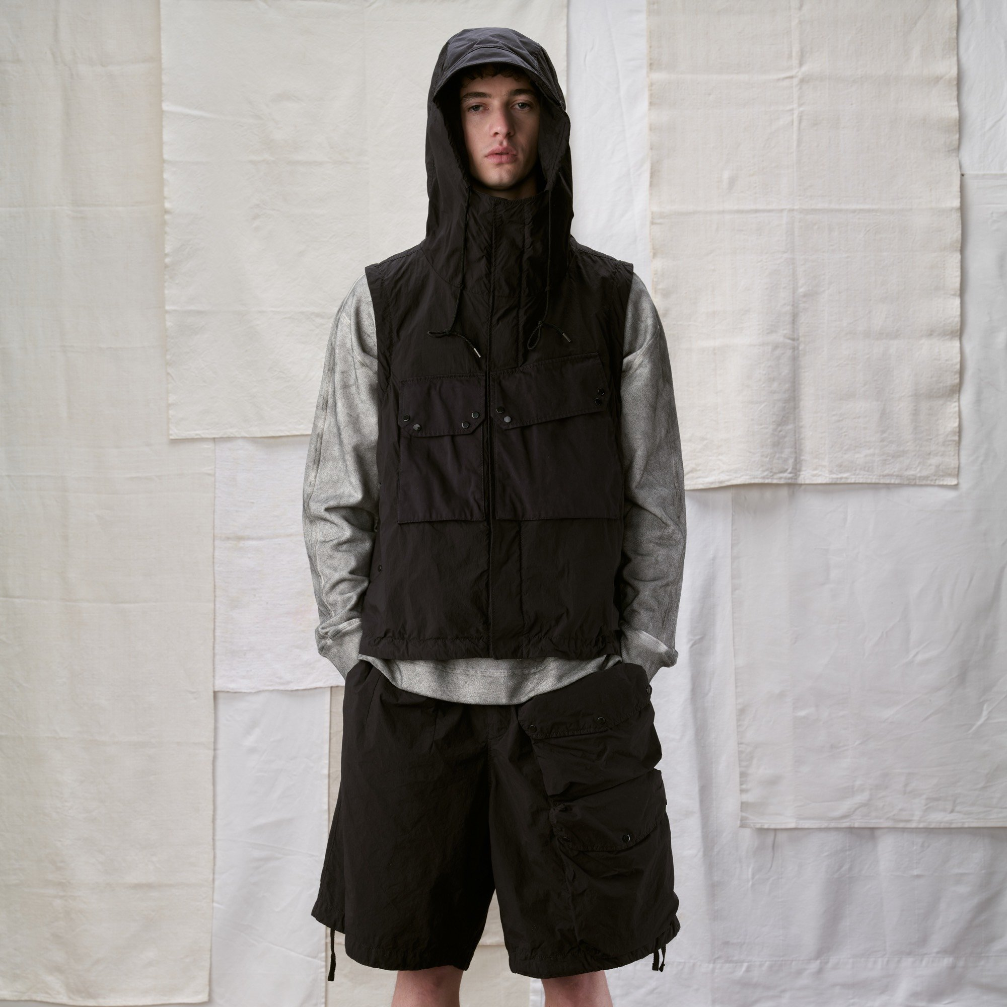 Ten c Mid Layer Hooded Vest Black