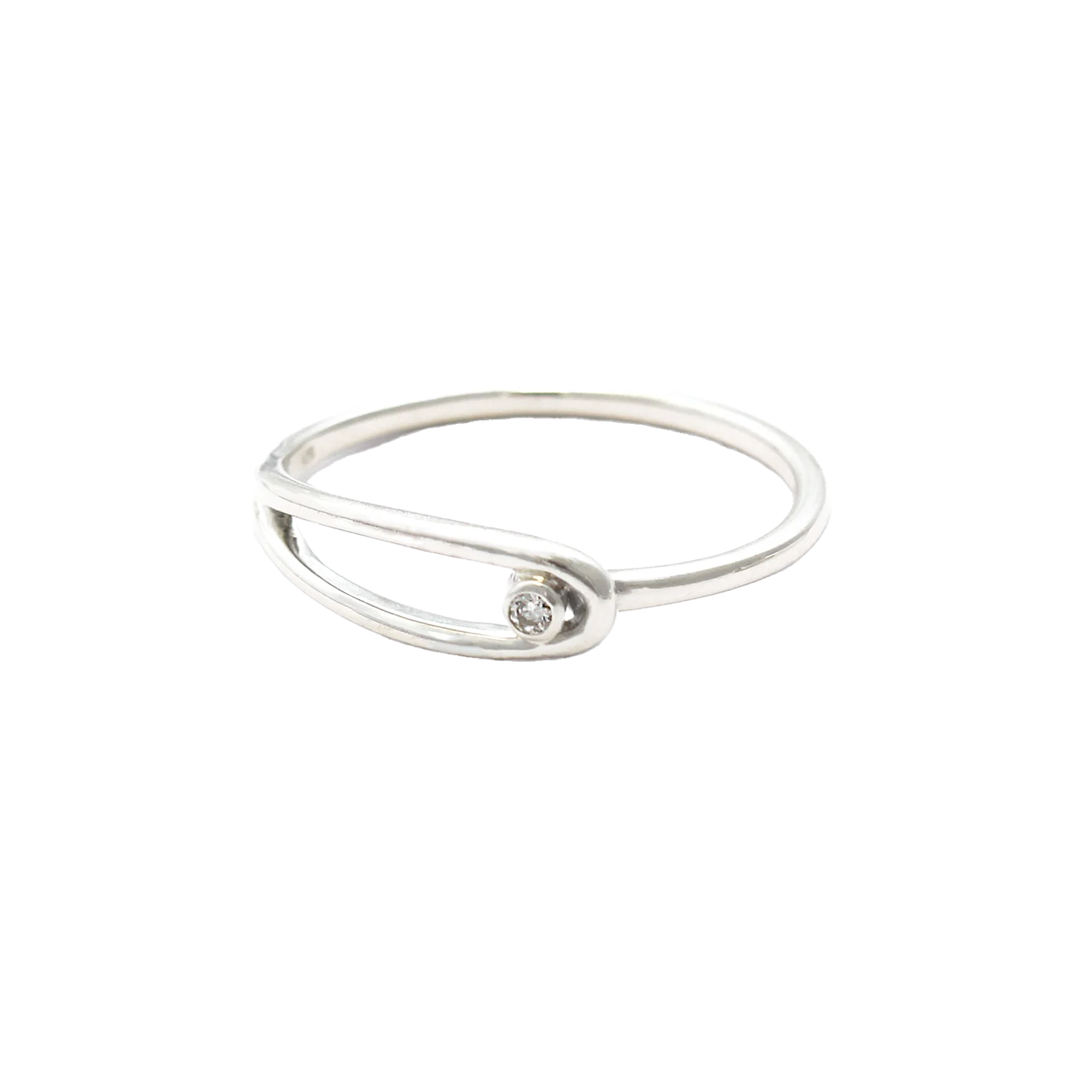 Mikia Peace Ring White Diamond