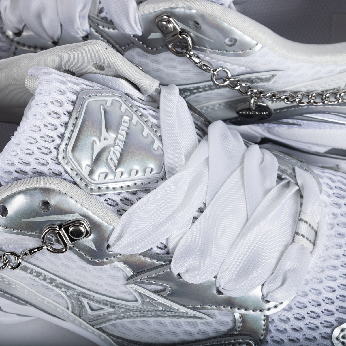 Mizuno Wave Rider 10 Jewels Cloudscape/Silver/Ultimate Gray D1GA260E01