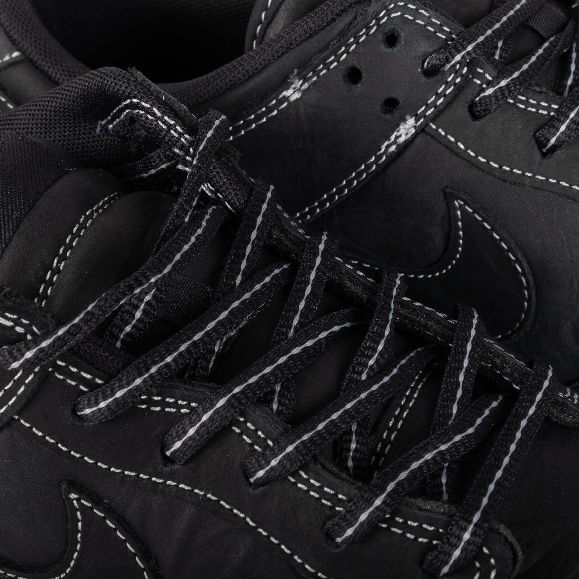 Nike Dunk Low QS Off Noir/Off Noir/Summit White IO4550-001