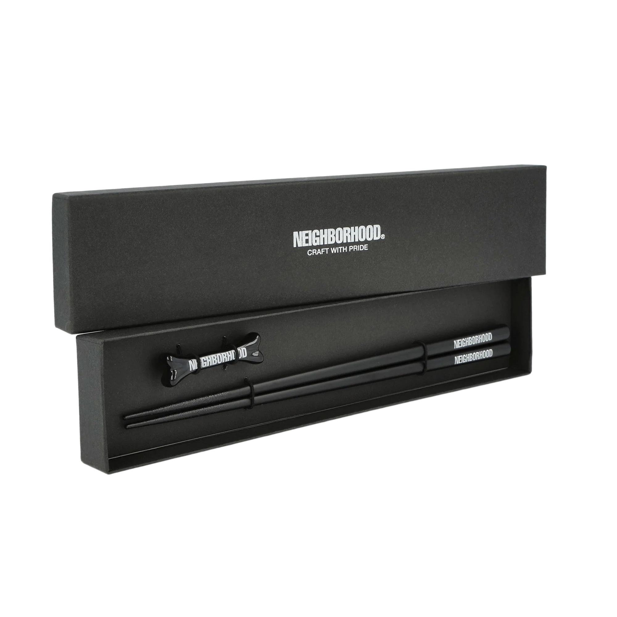 Neighborhood Chopsticks & Chopstick Rest Set Black 25267NH-AC01