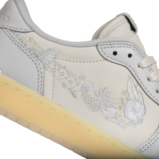 Nike Air Jordan 1 Retro "Floral Swoosh" Low OG Sail/Off White/Coconut Milk IF4391-100
