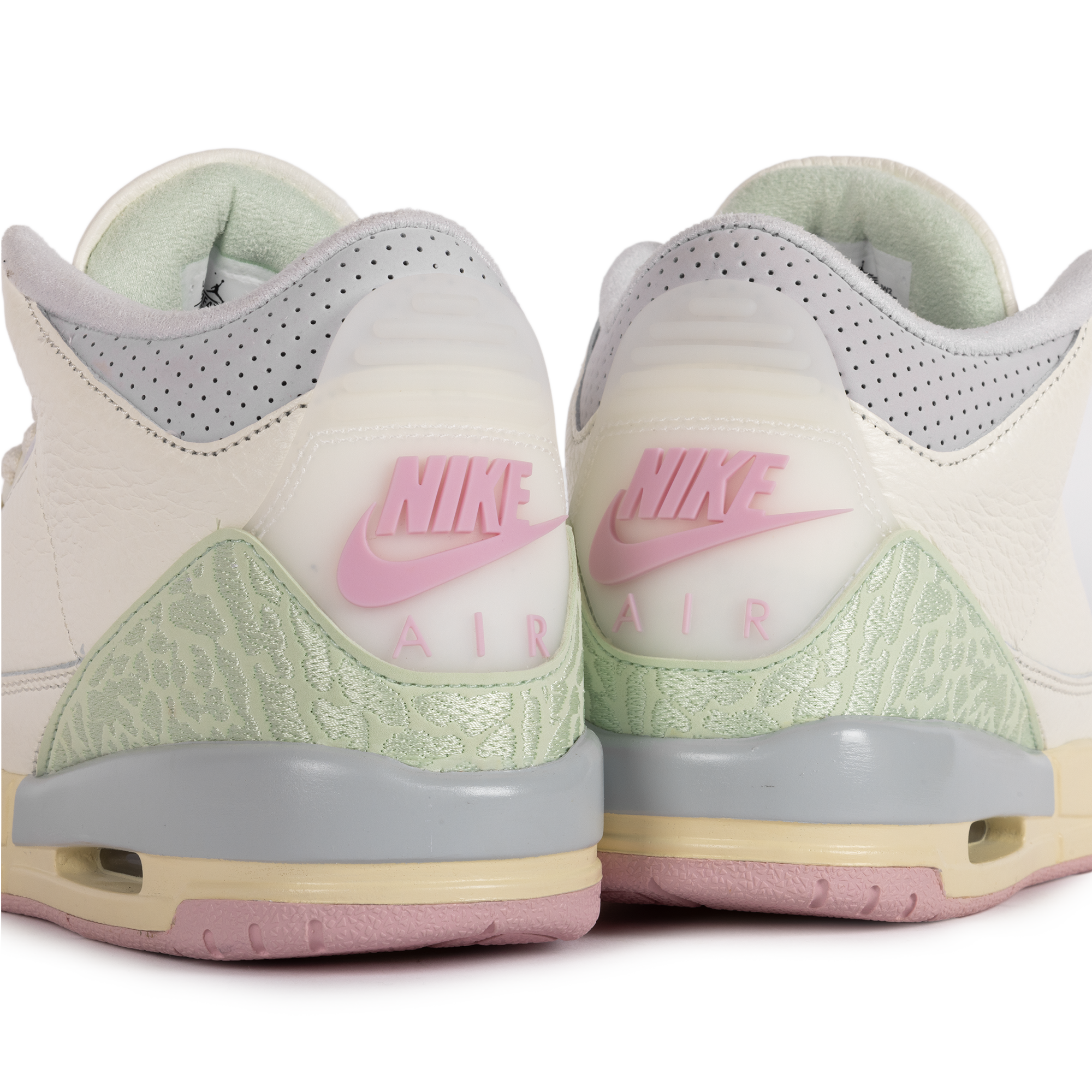 Nike Air Jordan 3 Retro OG "Spring Is In The Air" (GS) Sail/Aura/Jade Aura/Iris Whisper IF4758-100