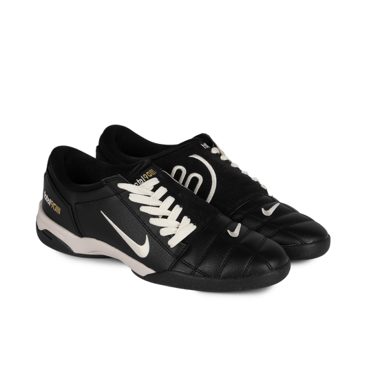 Nike Total 90 Black/Coconut Milk/Metallic Gold IO2083-010