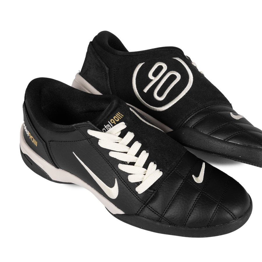 Nike Total 90 Black/Coconut Milk/Metallic Gold IO2083-010