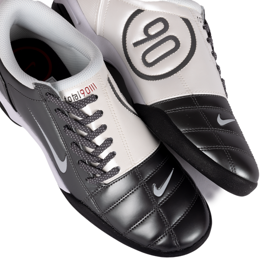 Nike Total 90 Lt Graphite/Mtlc Summit Wht/White/Black HQ2851-001
