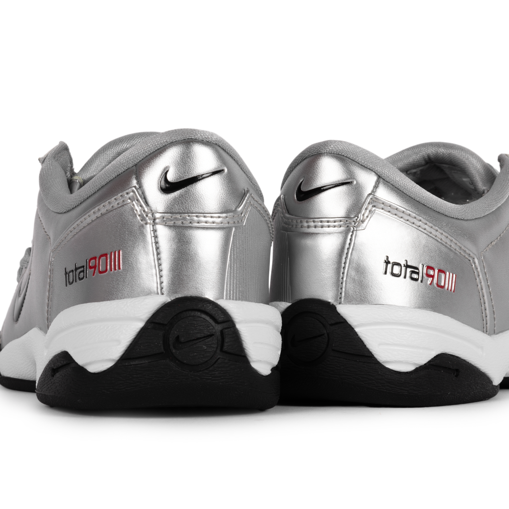 Nike Women's Total 90 Metallic Silver/Black/University Red IM7595-001