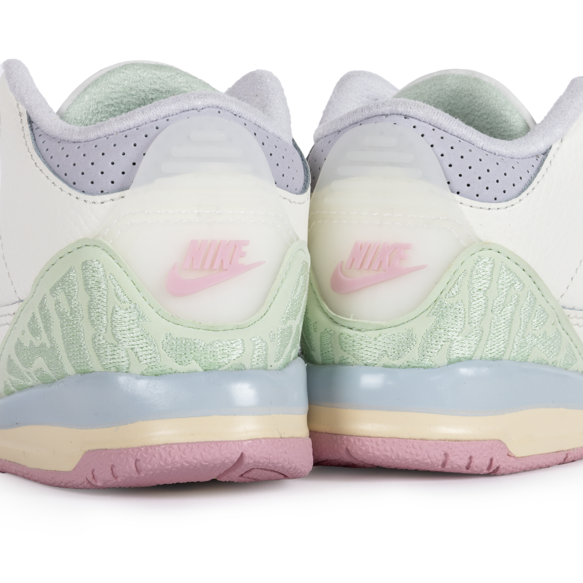 Nike Jordan 3 Retro OG "Spring Is In The Air" (TD) Sail/Aura/Jade Aura/Iris Whisper IF4756-100