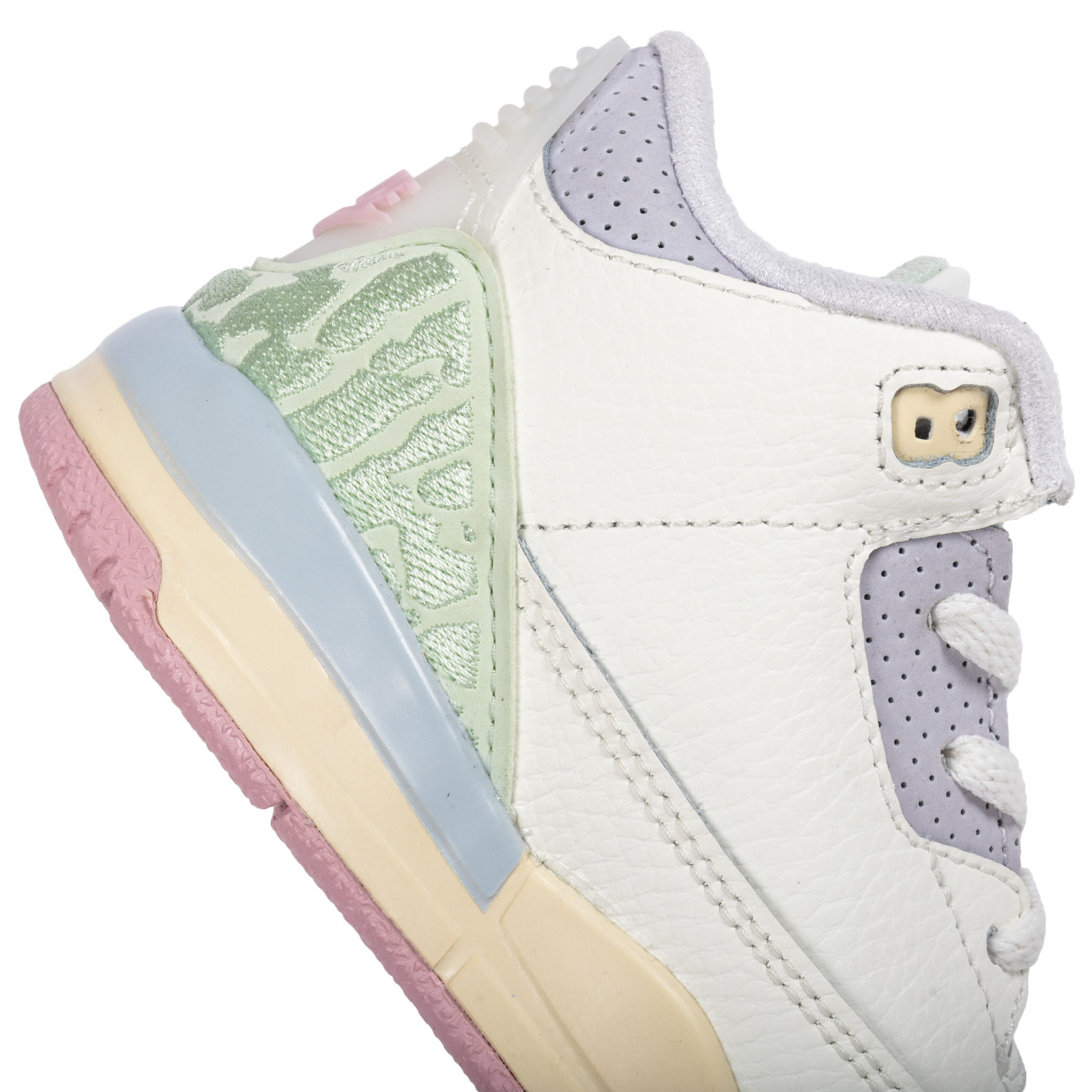 Nike Jordan 3 Retro OG "Spring Is In The Air" (TD) Sail/Aura/Jade Aura/Iris Whisper IF4756-100