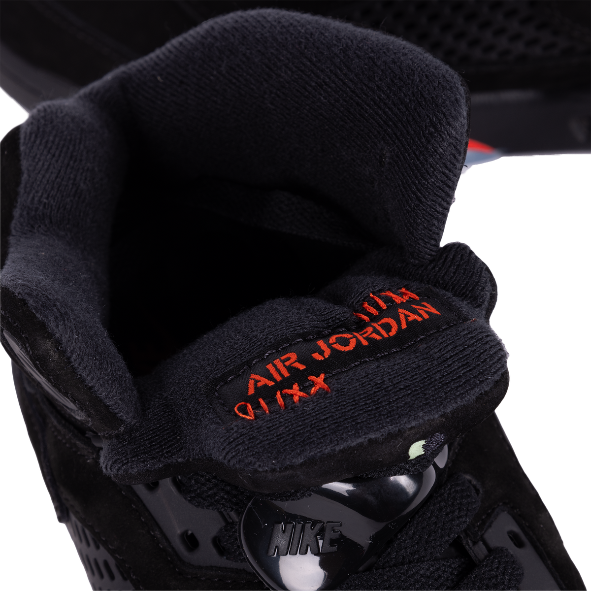 Nike Air Jordan 5 Retro "Halloween" (GS) Black/Black/Picante Red/Glow N The Dark HQ7980-001