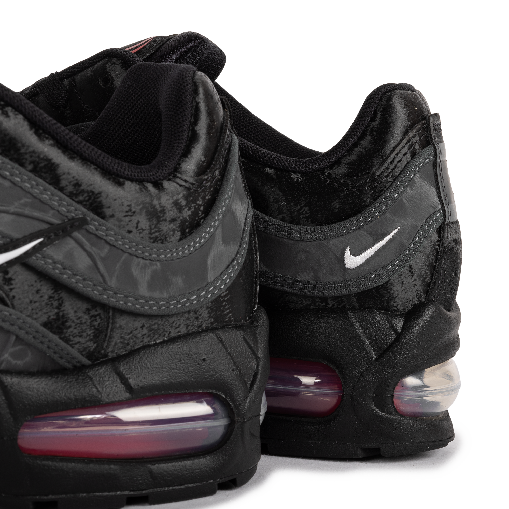 Nike Air Max Joga Bonito Black/White/University Red/Dk Smoke Grey IO1753-001
