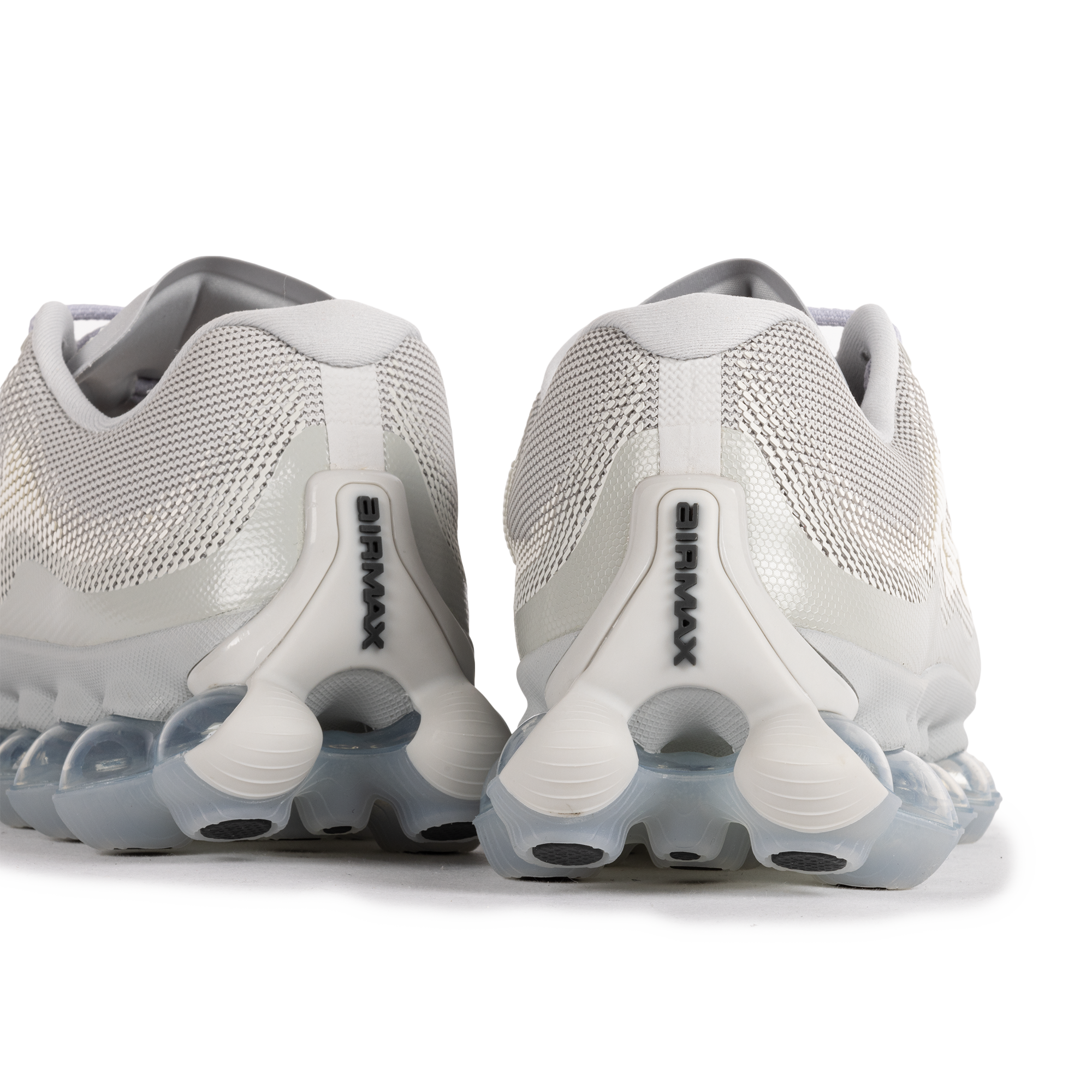 Nike Liquid Max Grey Fog/Dk Smoke Grey/Platinum Tint IQ7634-005