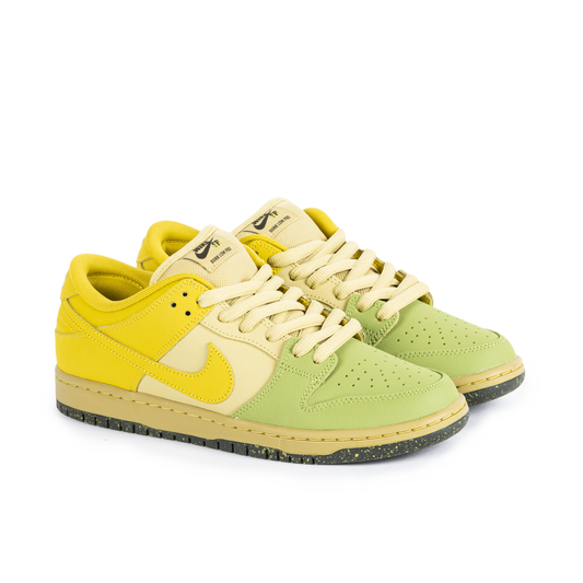 Nike SB Dunk Low Pro Saffron "Hatch Chile" Quartz/Saffron Quartz/Pear IO0427-300