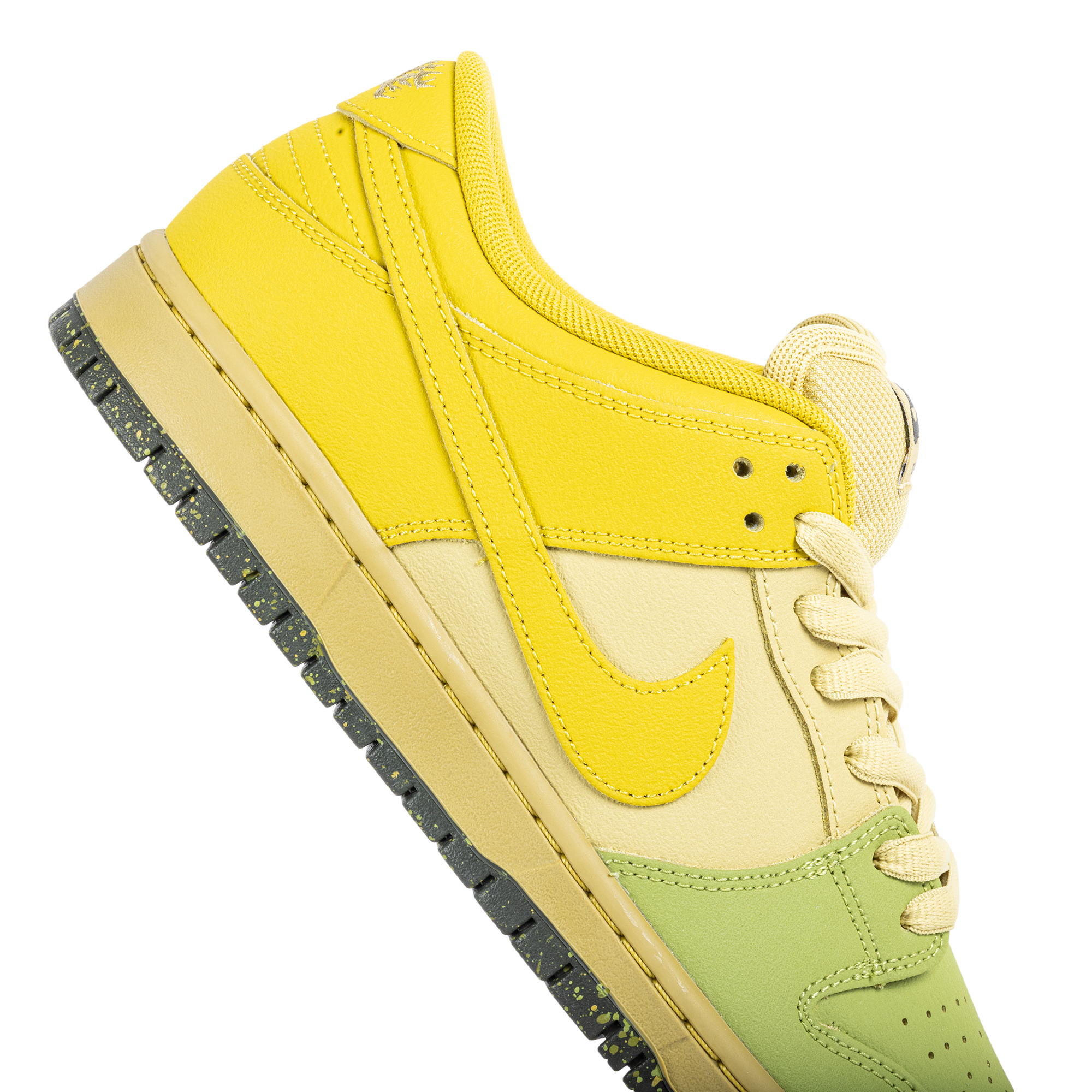 Nike SB Dunk Low Pro Saffron "Hatch Chile" Quartz/Saffron Quartz/Pear IO0427-300