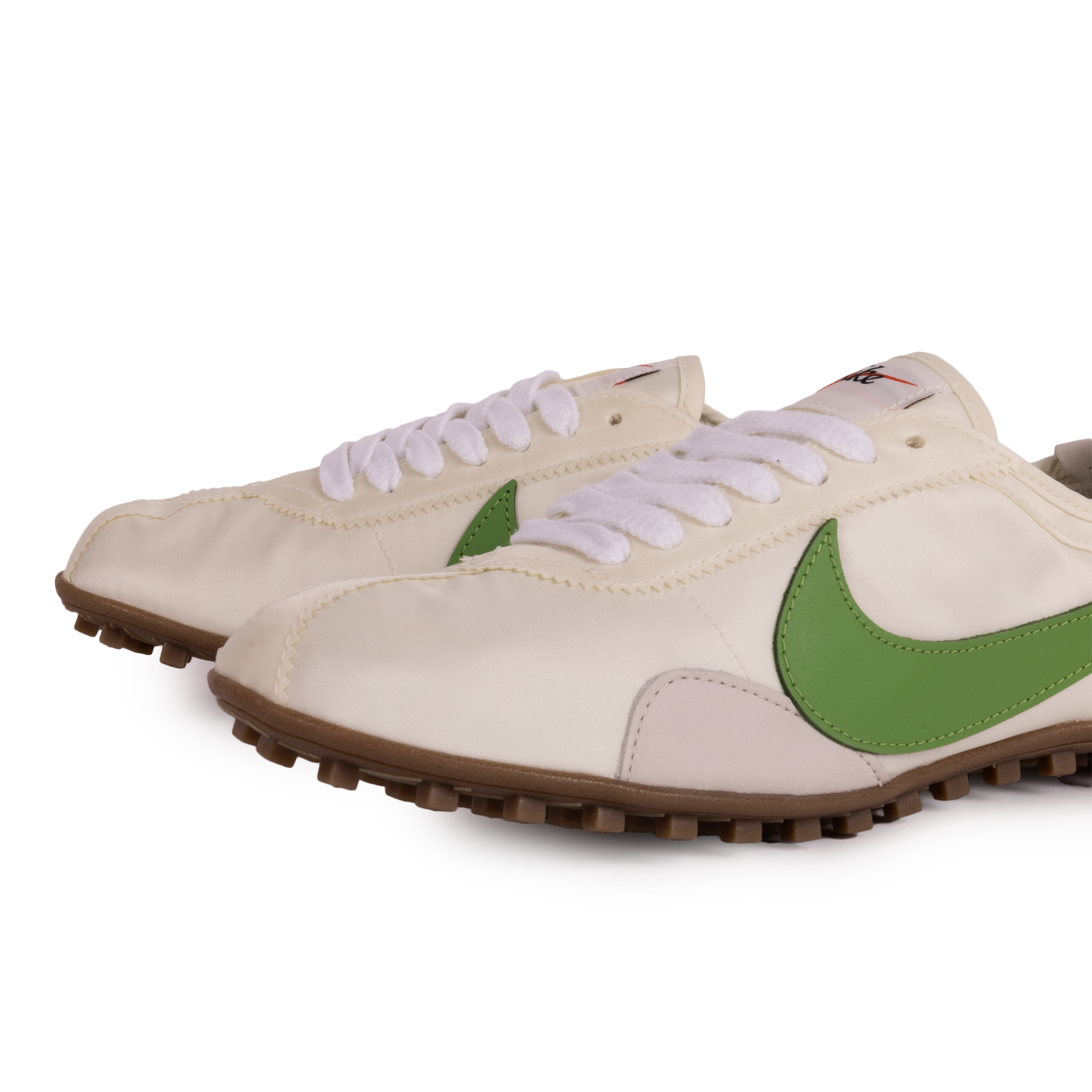 Nike Women's Moon Shoe OG SP Sail/Chlorophyll/Light Bone II0407-102