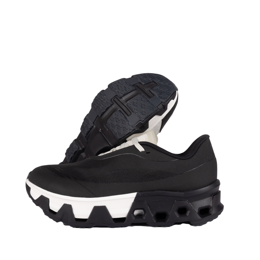 On x Post Archive Faction Cloudmonster Hyper Black/Black