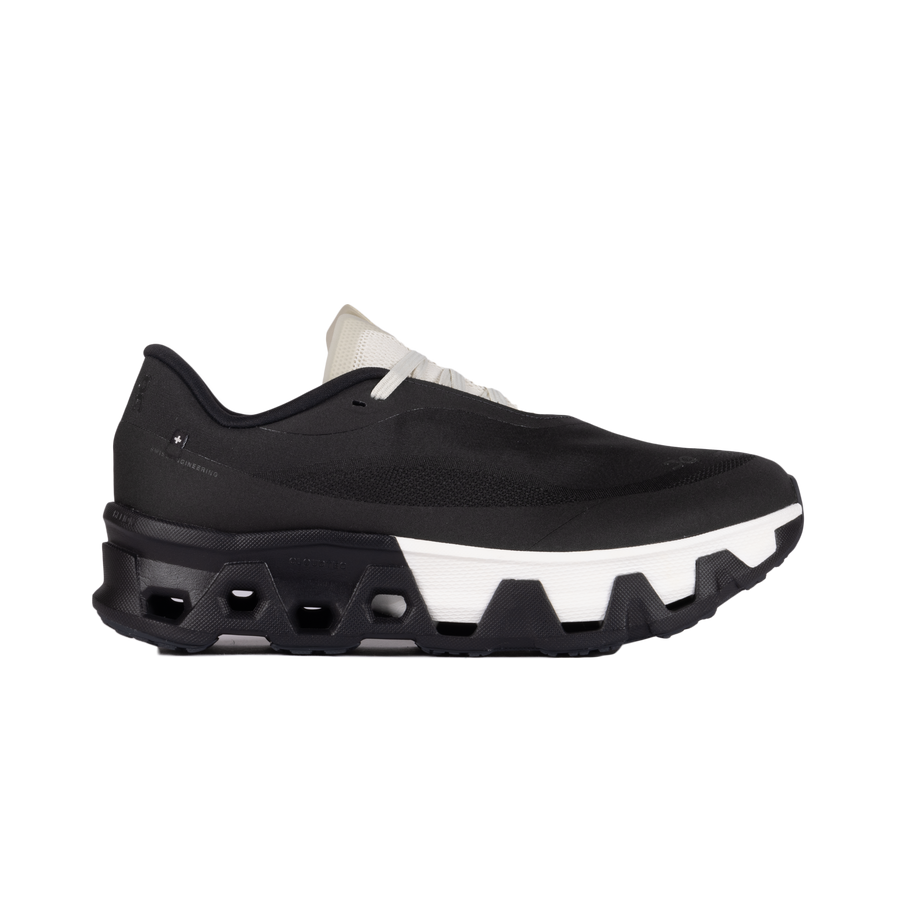 On x Post Archive Faction Cloudmonster Hyper Black/Black