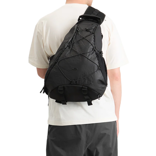 Oakley Latitude Sling Pack Blackout