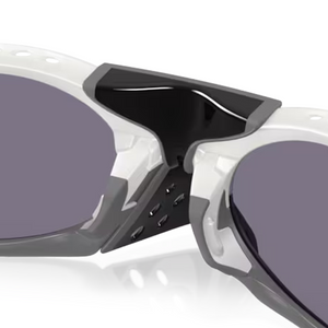 Oakley PLANTARIS Matte Vapor w/ Prizm Grey 0OO9437