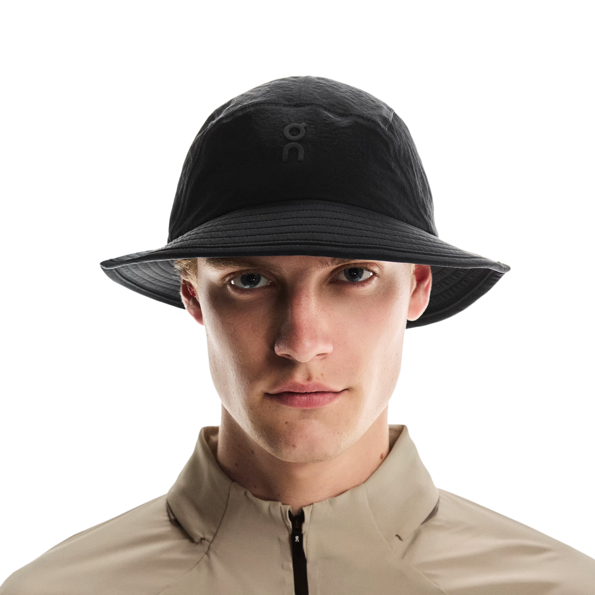 On Trail Hat Black