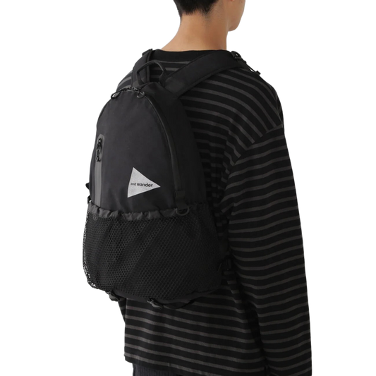 and wander PE/CO 20L Daypack Black