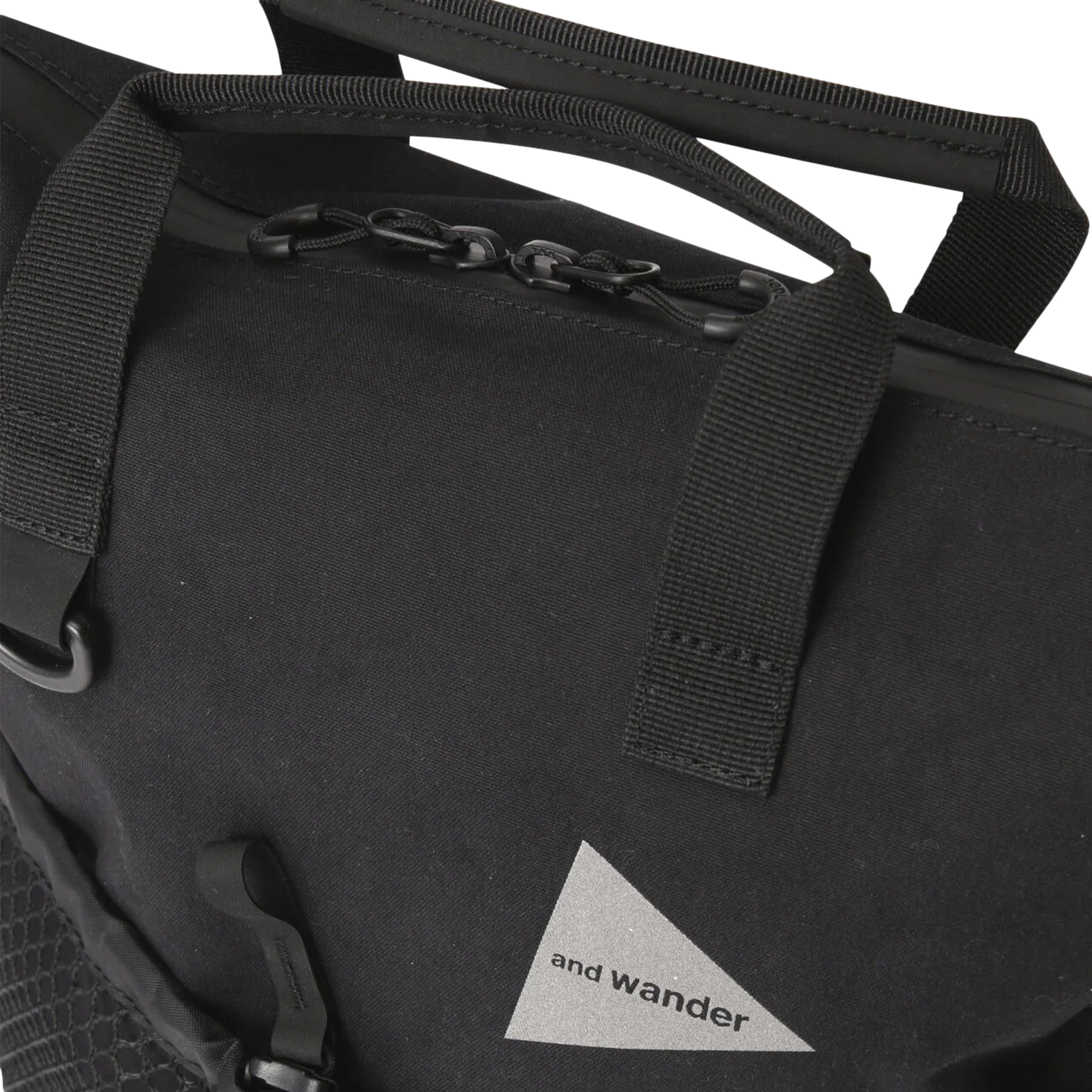 and wander PE/CO 2Way Bag Black