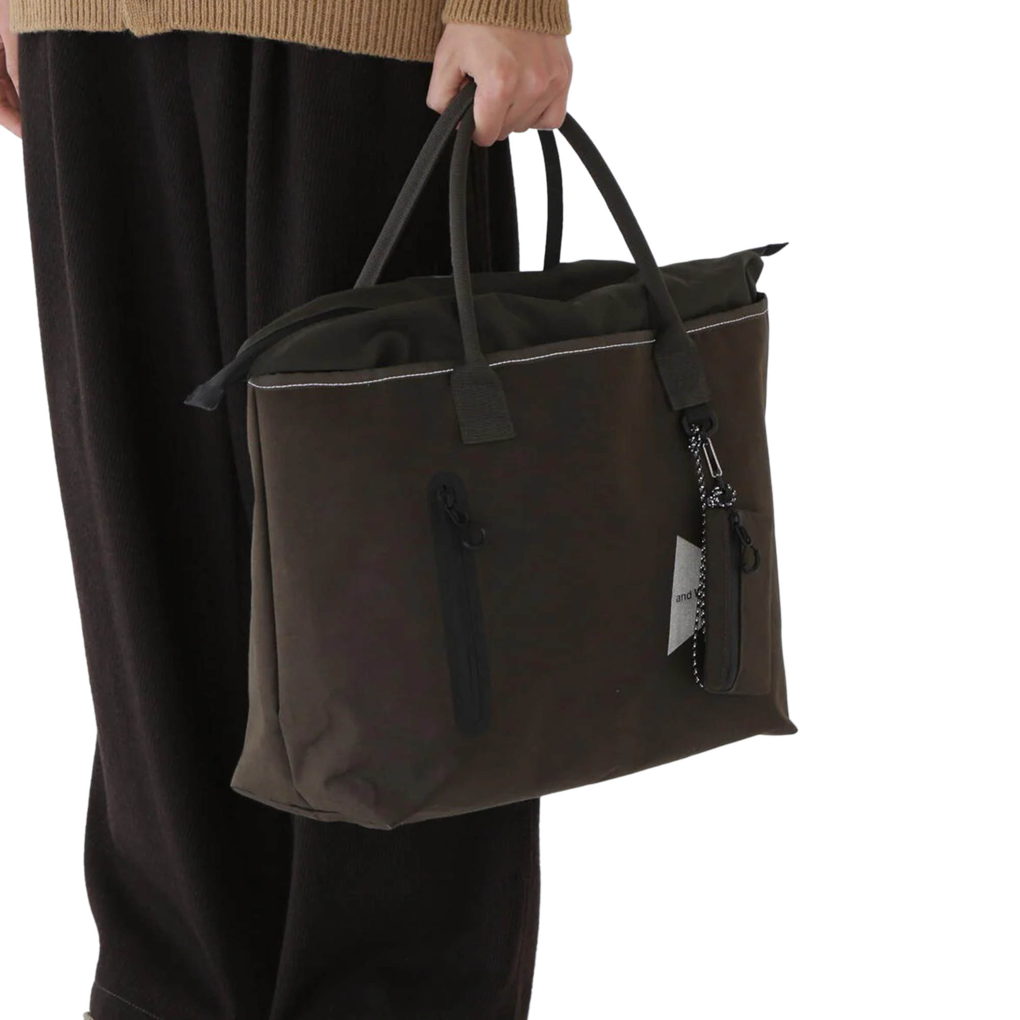 and wander PE/CO Tote Bag D.Khaki