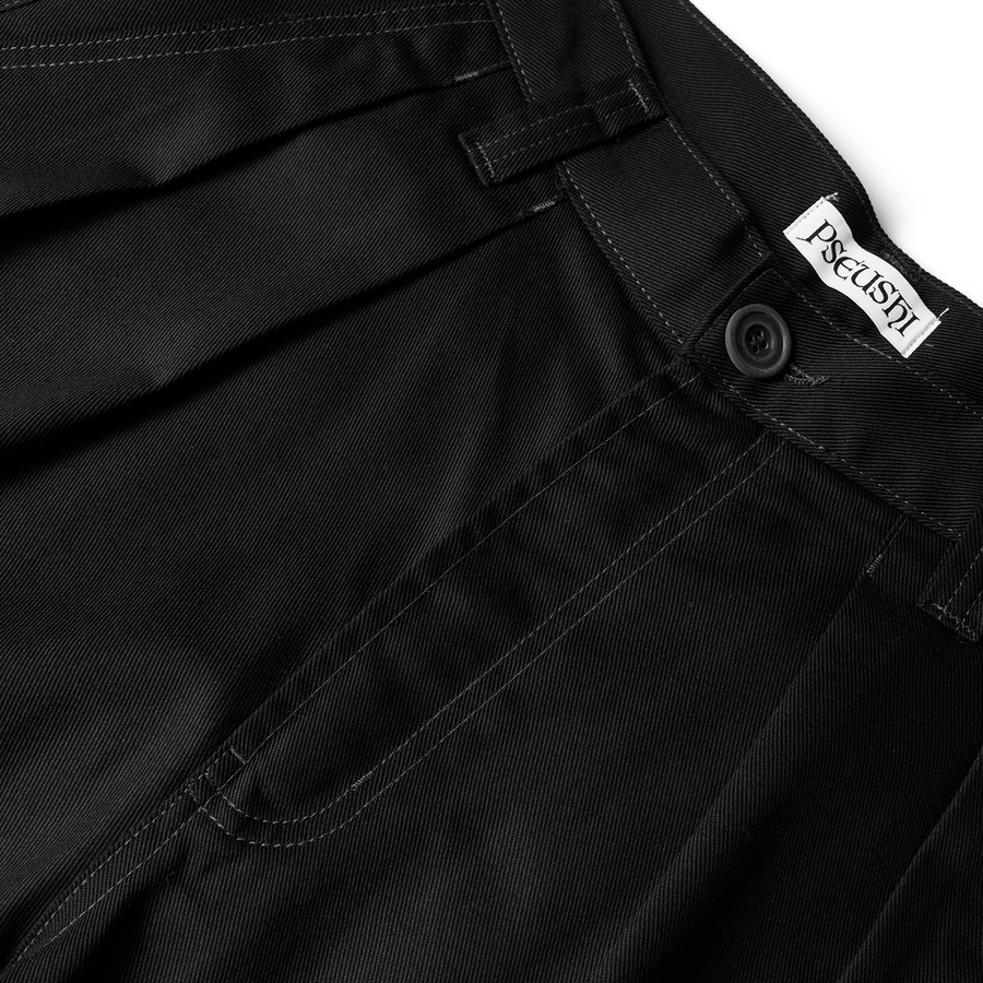 Pseushi Pleated Oversized Shorts Black/Charcoal