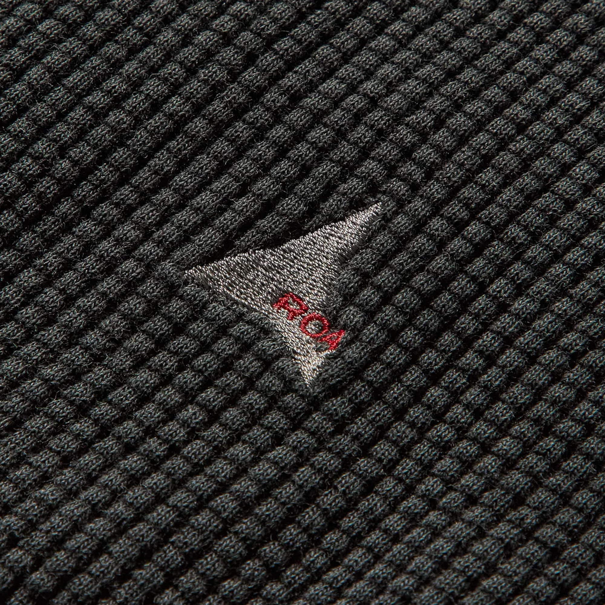 ROA Bee Sun Faded Waffle Zip Up Hoodie Black RBMW0513FA340