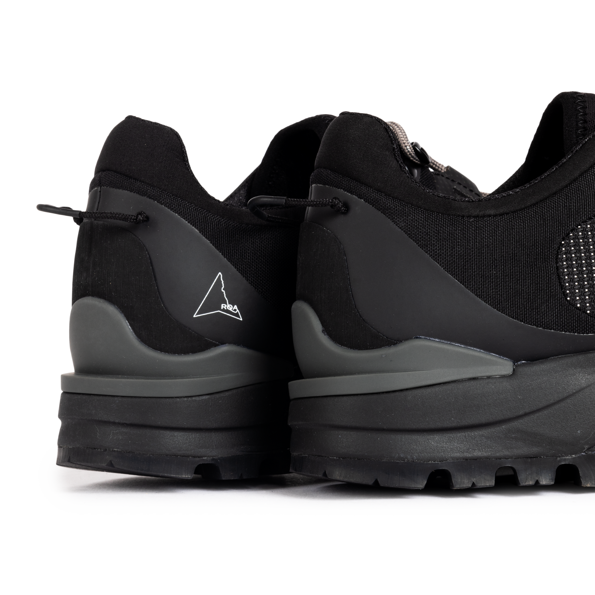 ROA Hida Low Black