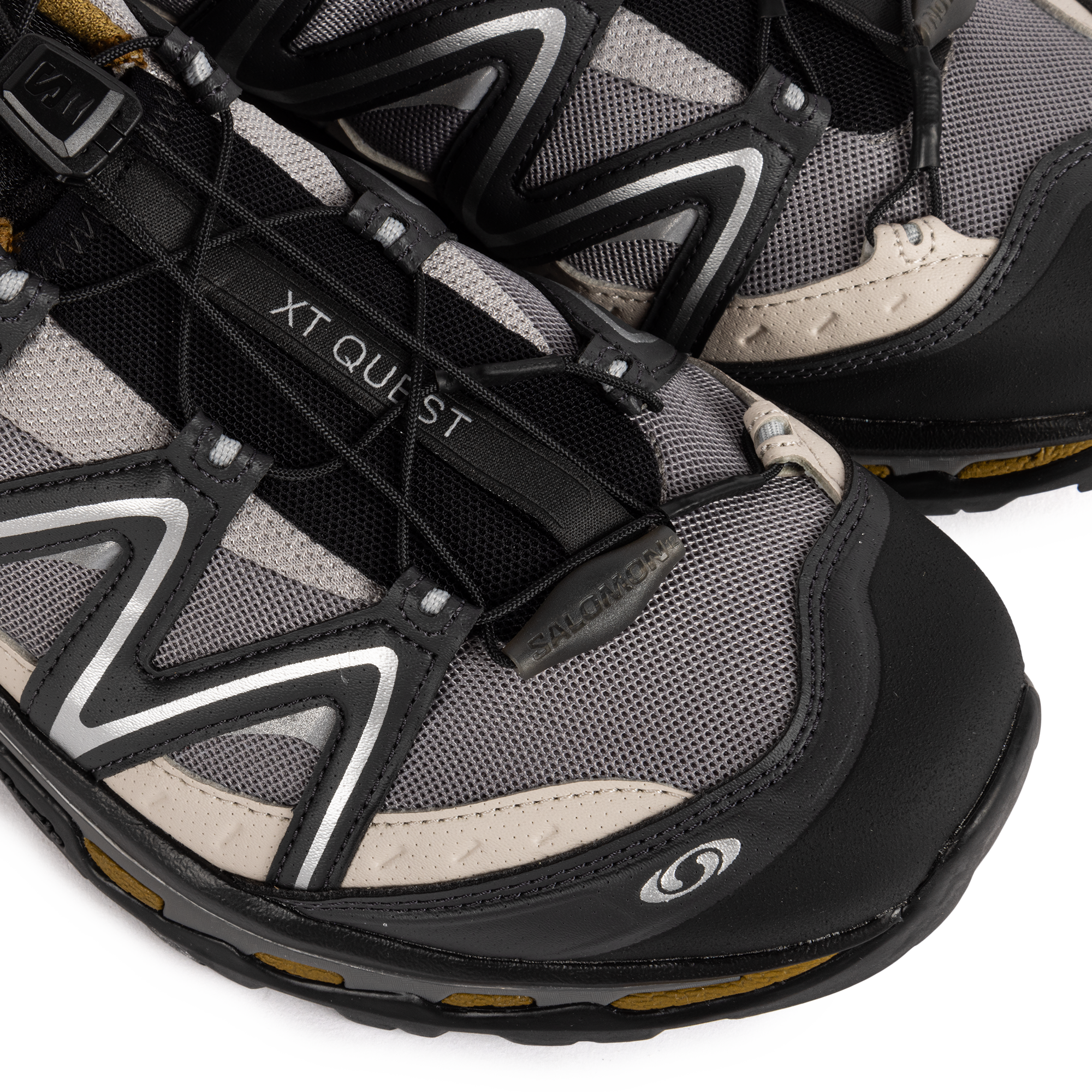 Salomon XT-QUEST Black/Paloma/Plantation L49147600
