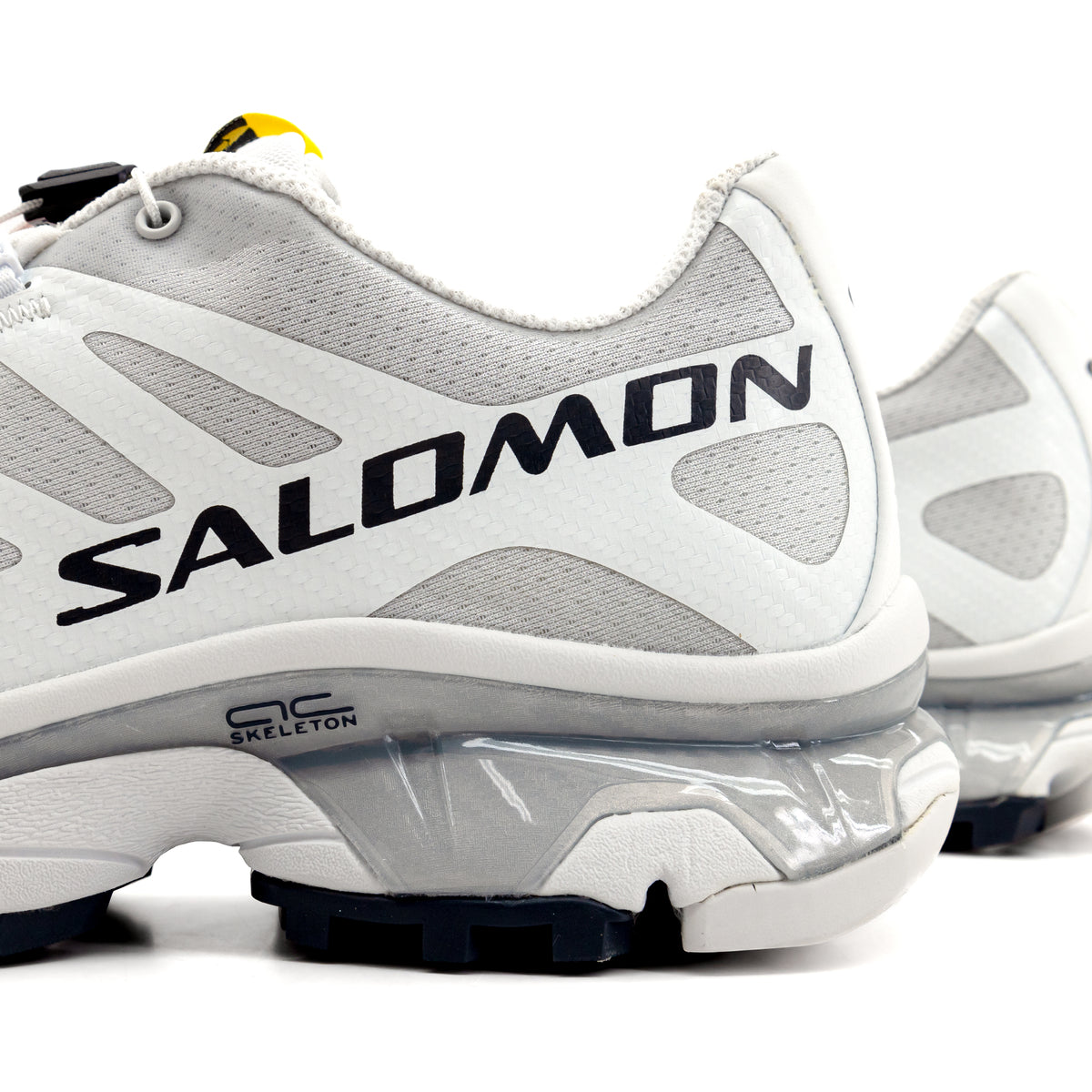 Salomon XT-4 OG White/Ebony/Lunar Rock L47133000