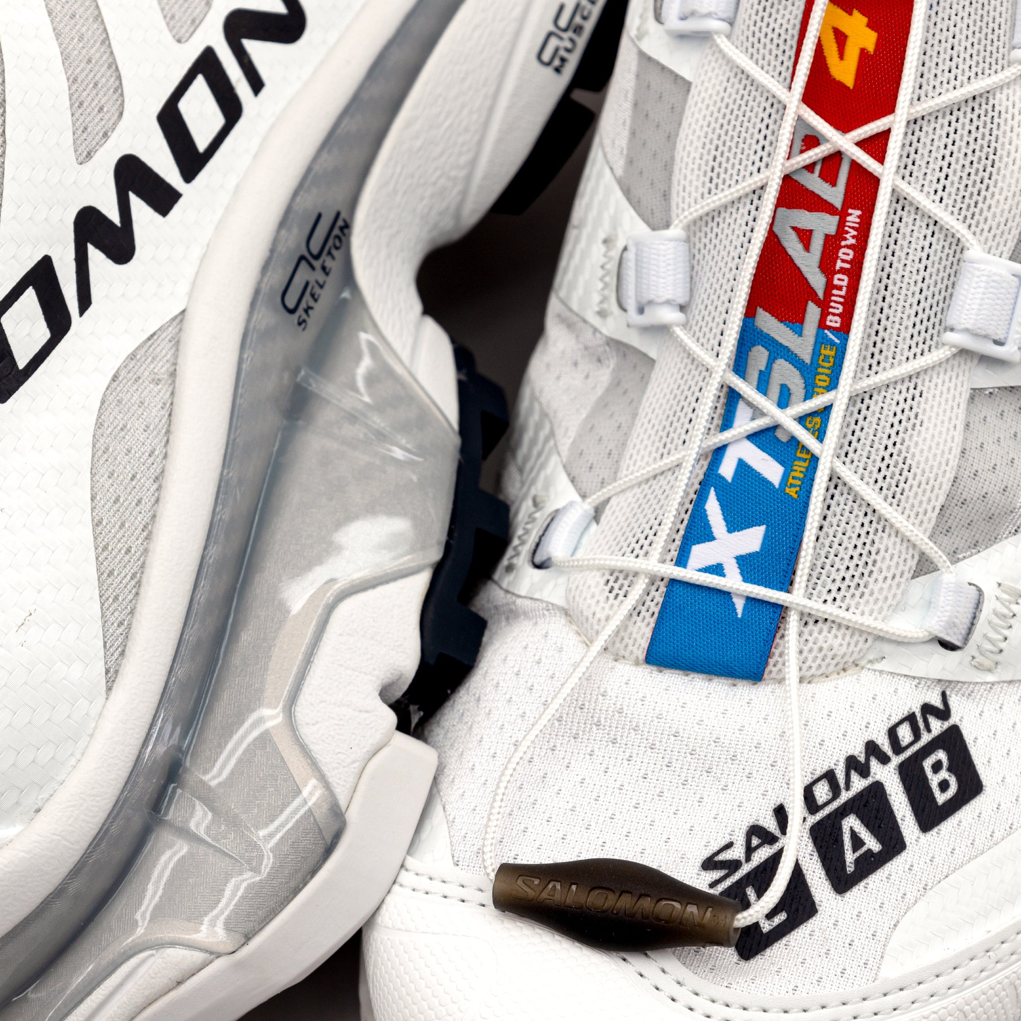 Salomon XT-4 OG White/Ebony/Lunar Rock L47133000