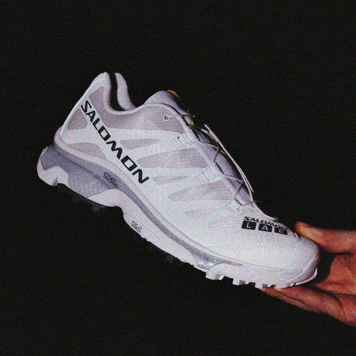 Salomon XT-4 OG White/Ebony/Lunar Rock L47133000