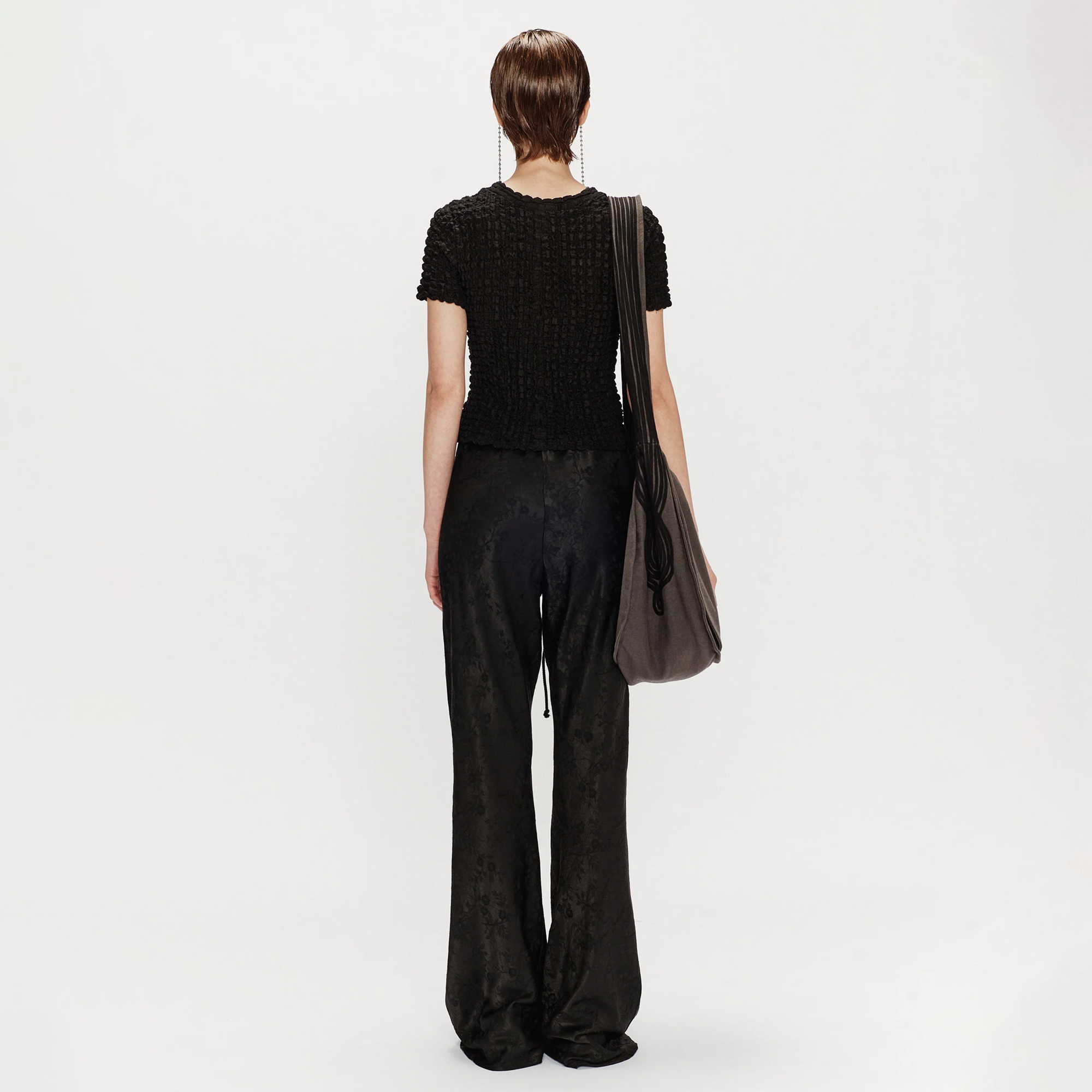 Song For The Mute Women's Slim Tee Black 251_WTS009_POPCBLK